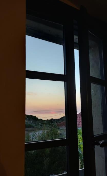 Villa Aiolia Kondoyenádha Exteriör bild